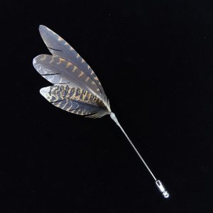 アマミヤマシギ　ハットピン（尾羽・次列風切羽・初列風切羽）